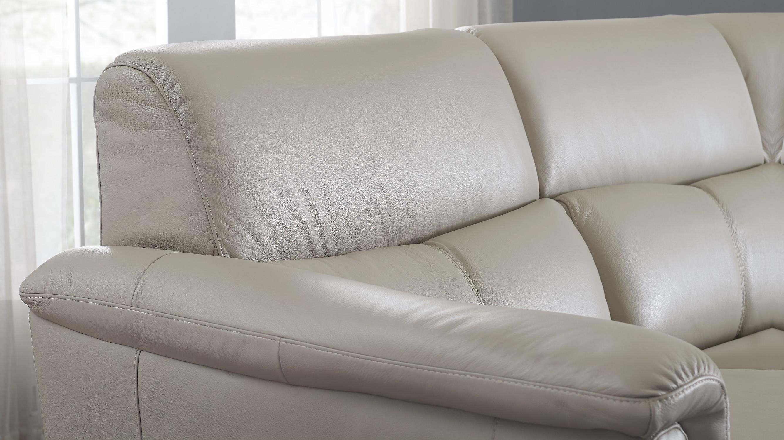 Astuzia 5 Pc Reclining Sectional Sofa